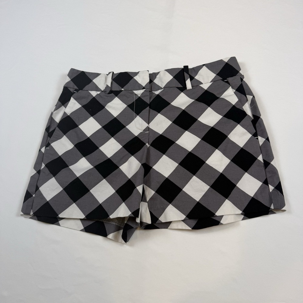 Ann Taylor Black & White Large Check Shorts, Size 2 Preppy, Travel, Old Money